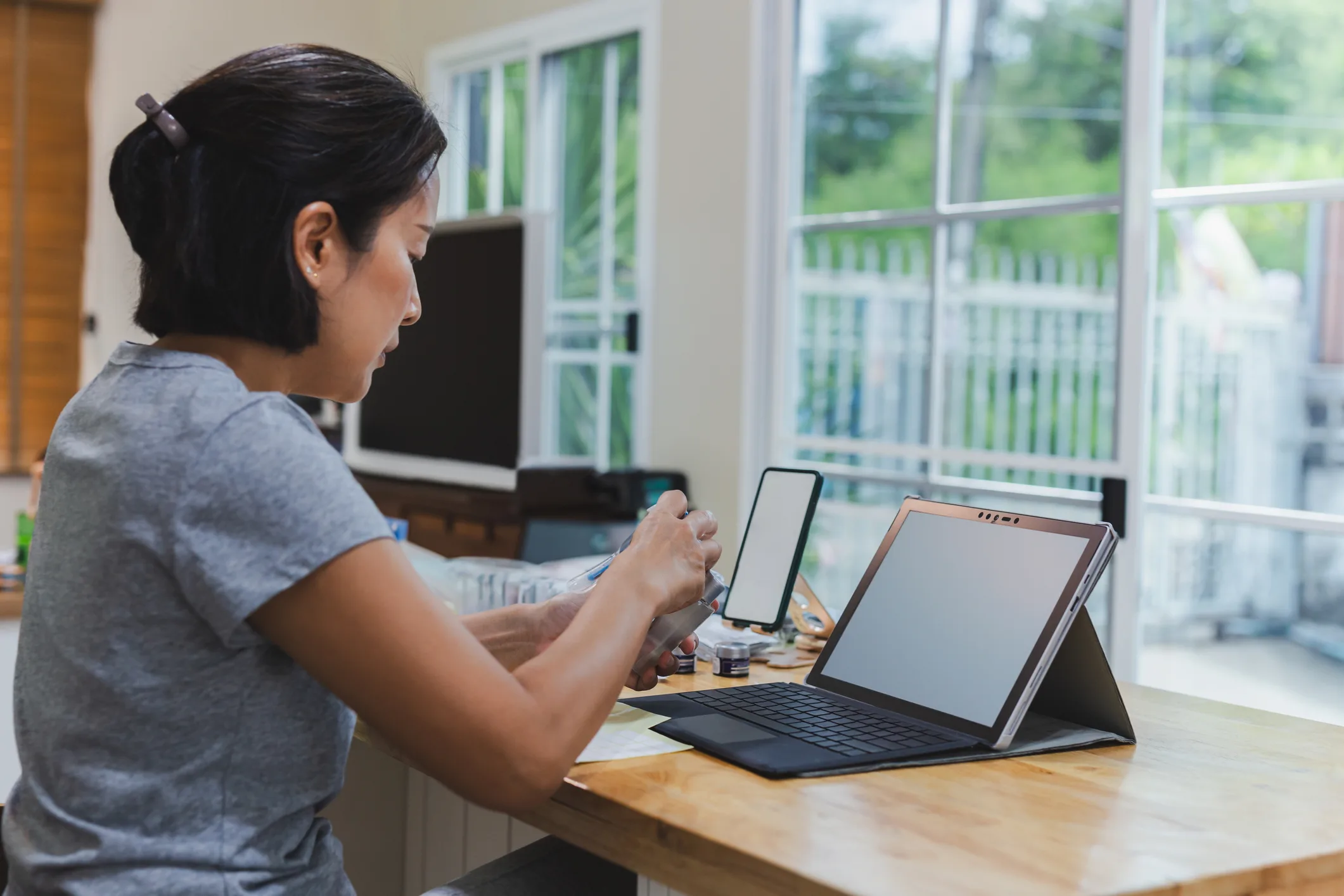 How to Check Your Work Permit Status Online (Simple Guide) | Mediway  Medical Centre